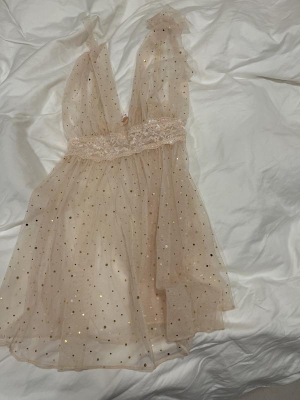 Customer photo for "Playful"