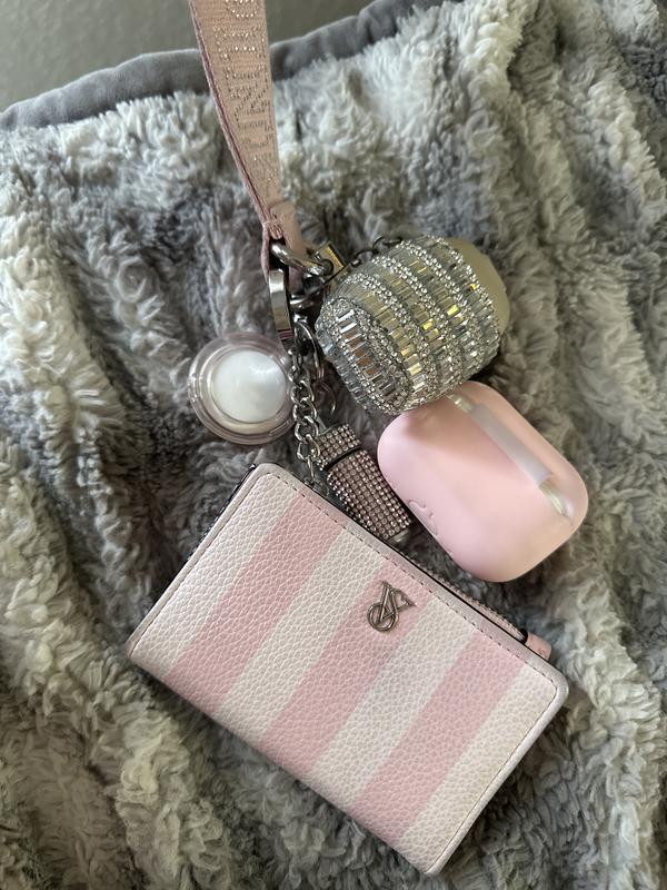 【Victoria's Secret】フォールドオーバー カードケース 送関込 フォールドオーバー カードケース, ブラックを購入する - Small