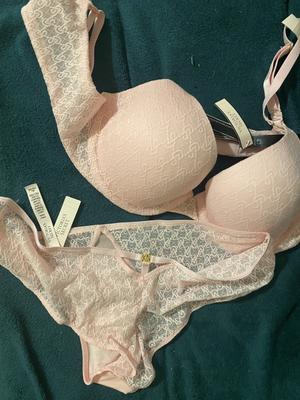 Victoria's Secret Y2k PINK demi push up plunge royal blue heart print bra  Size 36 B - $43 (33% Off Retail) - From roya