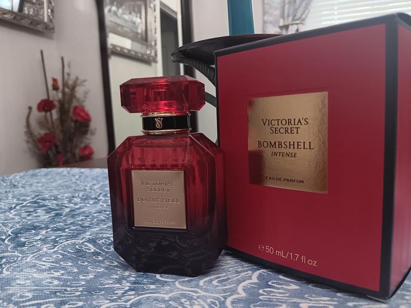 Buy Bombshell Intense Eau de Parfum 3.4 oz, 3.4 Oz - Order