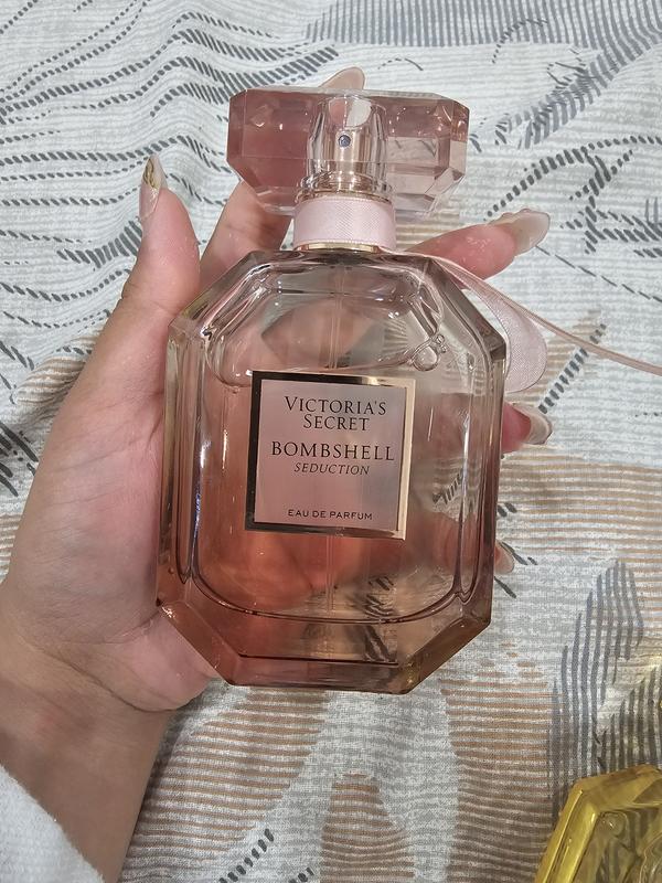 Bombshell Seduction オードパルファム, 3.4ozを購入する