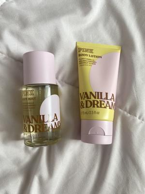 ☆Victoria's Secret☆ Warm & Cozy ミニ ミスト & ローション Victoria's Secret PINK New! Warm & Cozy GLOW Body Mist with