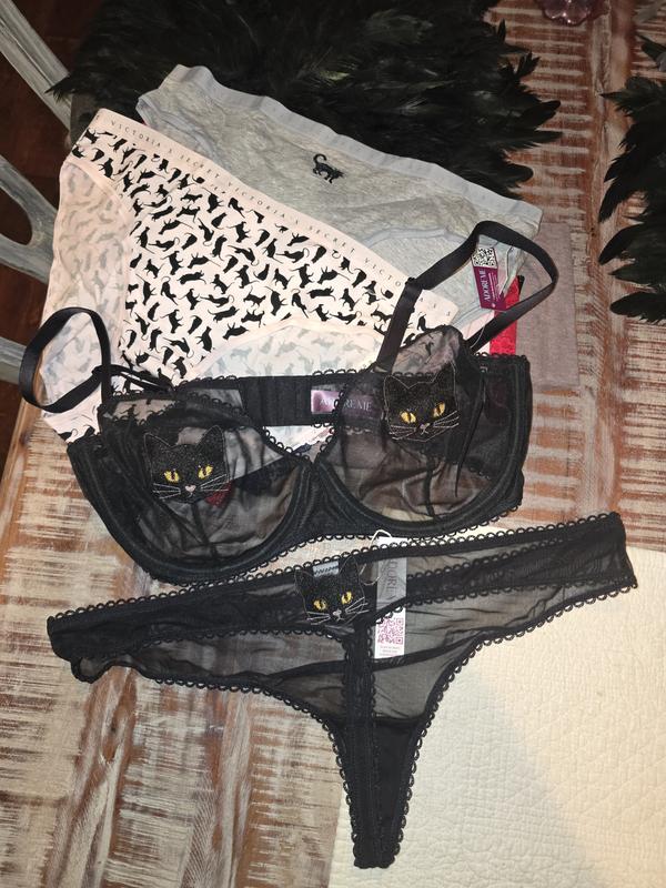 Customer photo for "Super cute"