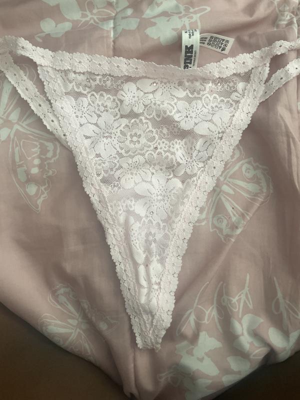 Wink Eyelet Lace V-String Panty
