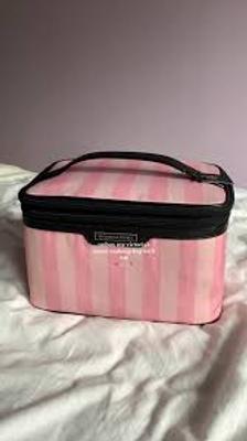 Violet's photo of the Express Train Case. Photo 1 of 1. Review Image shared by Violet