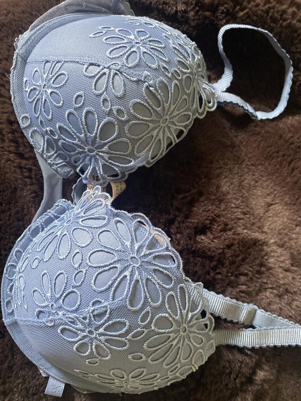 Sexy Tee Smooth Front-Close Push-Up Bra