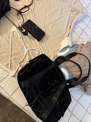 VSX スポーツ ダッフルバッグ VSX メッシュ スナップ ダッフルバッグ、ブラックを購入する