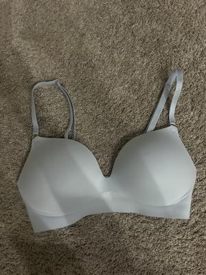 Ella's photo of the Smooth Wireless Push-Up Plunge Bra. Photo 1 of 1. Bild-Bewertung geteilt von Ella