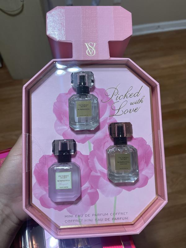 Buy 3-Piece Bombshell Mini Eau de Parfum Gift Set ft. Exclusive