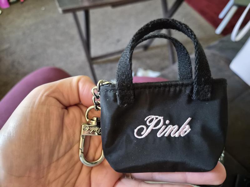 一回使用　Victoria's Secret バッグ ミニバッグチャーム付き Buy Mini Tote Keychain Charm, Dusty Lilac Diamanté Butterfly