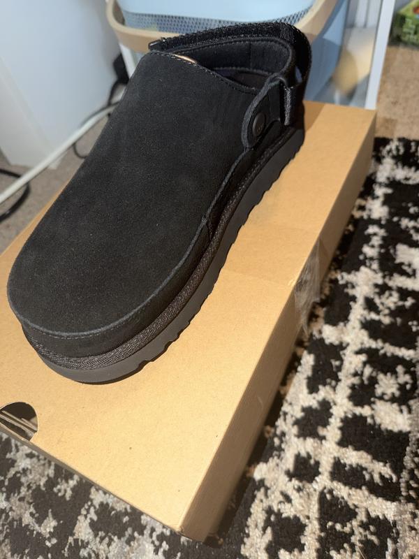 Aerial's photo of the Goldenstar Clogs. Photo 1 of 1