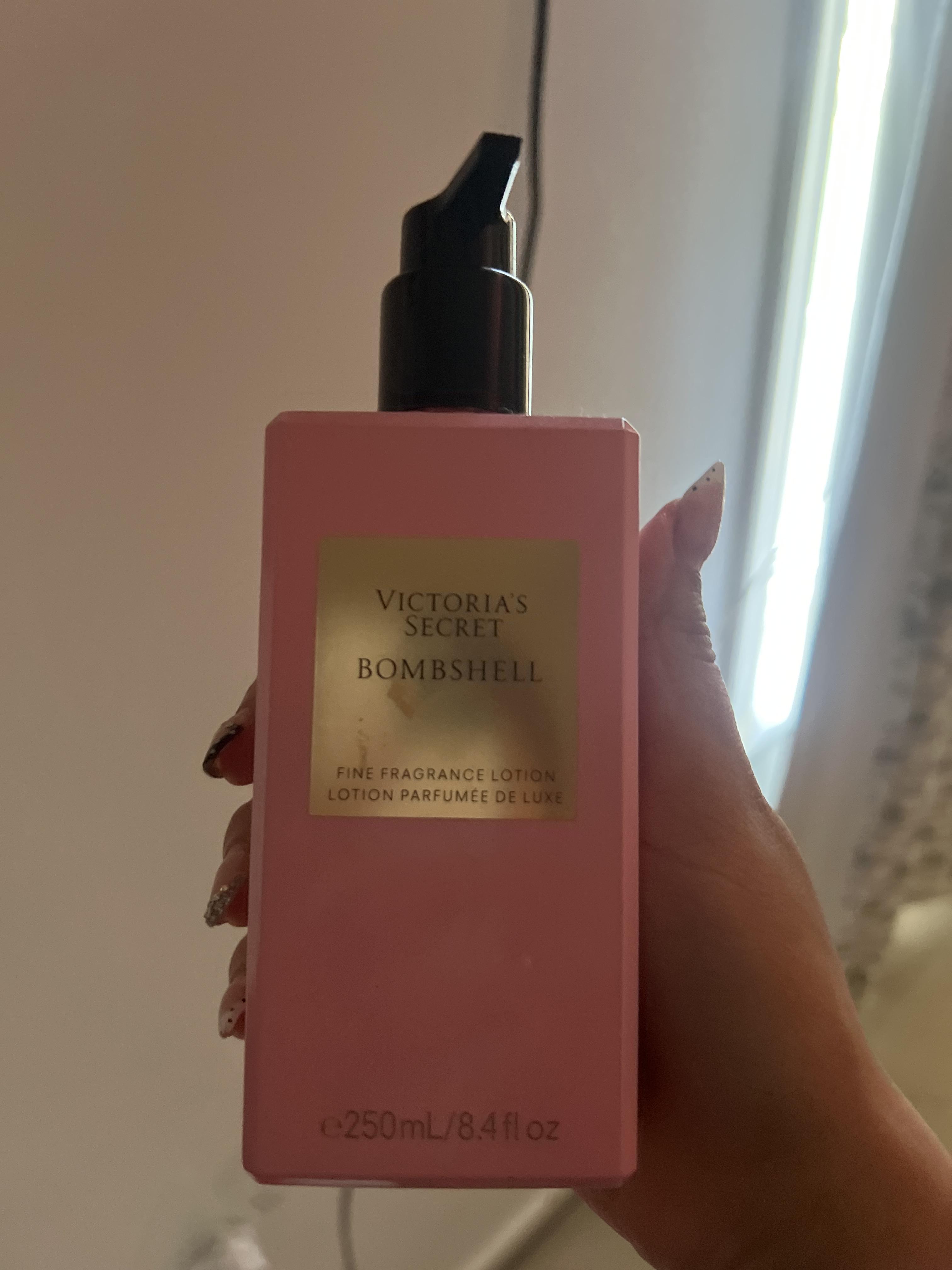 Buy Bombshell Passion Fine Fragrance Lotion, Bombshell Passion