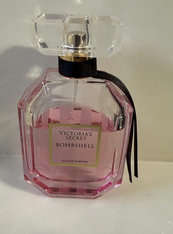 Buy Bombshell Eau de Parfum 3.4 oz, 3.4 Oz - Order Fragrances
