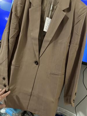 Kathryn's photo of the Noelle Oversized Blazer. Photo 1 of 3