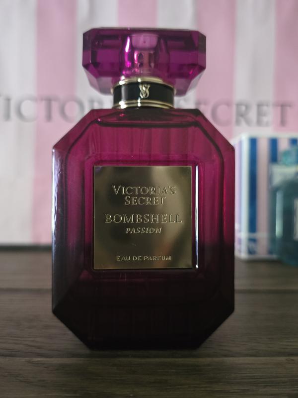 Buy Bombshell Passion Eau de Parfum 3.4 oz, 3.4 Oz - Order