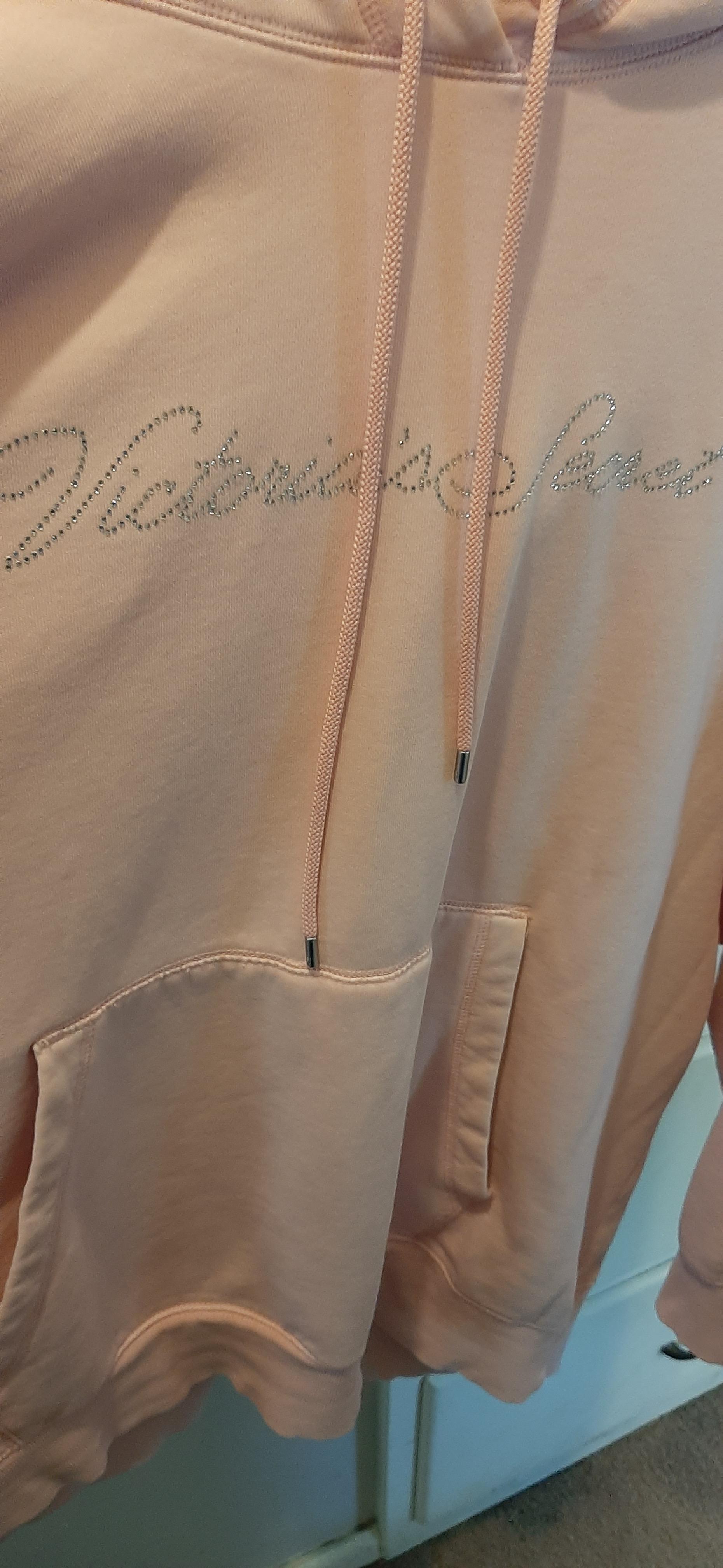 276379059