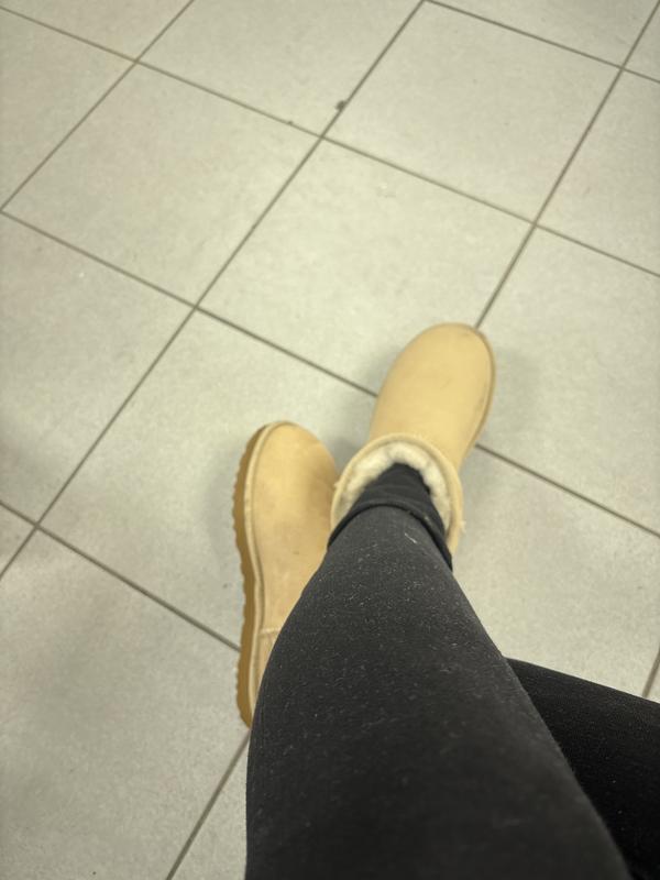 Customer photo for "Super comfy"