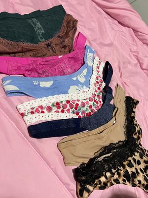 GLORIA's photo of the Printed High-Leg Thong Panty. Photo 1 of 1. Bild-Bewertung geteilt von GLORIA