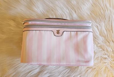 TMack's photo of the Express Train Case. Photo 1 of 2. Review Image shared by TMack