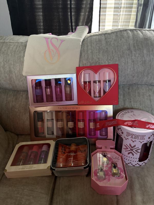 Buy 7-Piece Fragrance Mist Layering Gift Set with Bare Vanilla