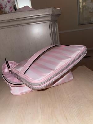 elle's photo of the Express Train Case. Photo 3 of 3. Review Image shared by elle
