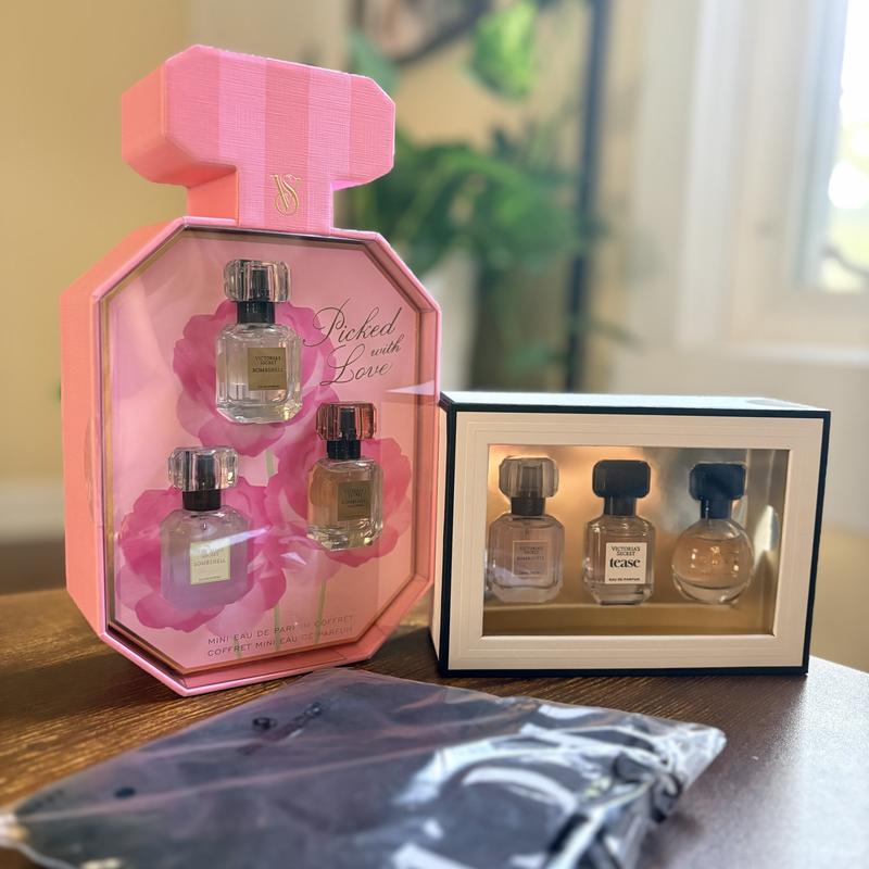 Buy Mini Eau de Parfum 3-Piece Gift Set, Assortment - Order Gift