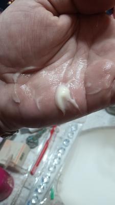 Tiffany's photo of the Boosting Super-Berry Body Serum. Photo 1 of 2. Review Image shared by Tiffany