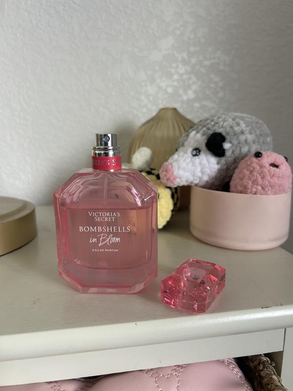 Buy Bombshells in Bloom Eau de Parfum 3.4 oz, 3.4 Oz - Order