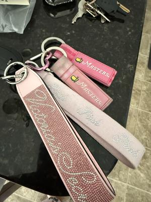 国内発送★VS♡リストレットストラップキーチェーン リストレット ストラップ キーホルダー、ブラッシュ モノグラム