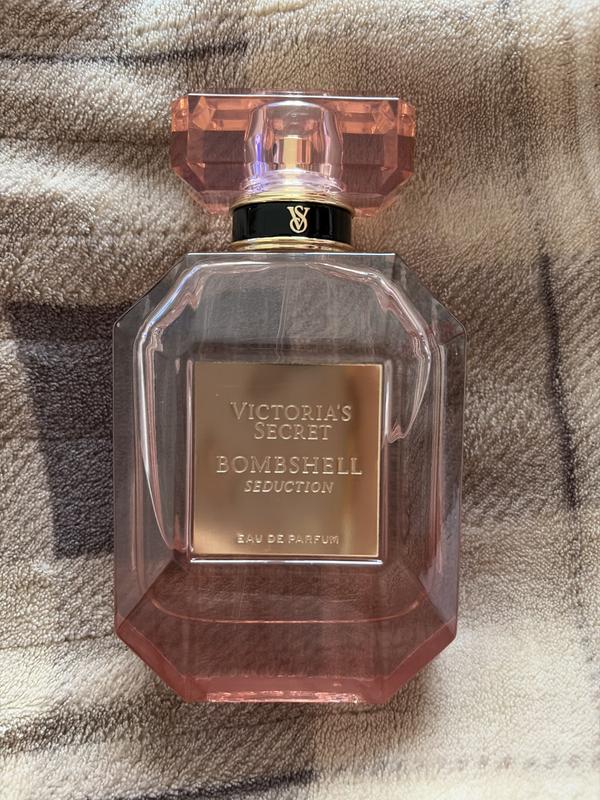 Buy Bombshell Seduction Eau de Parfum 1.7 oz, 1.7 Oz - Order