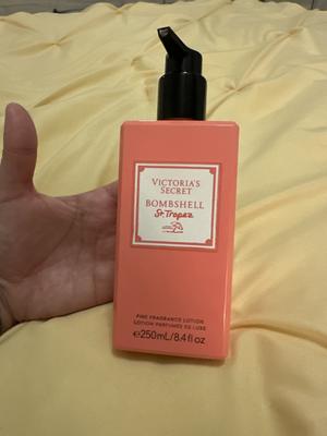 Victoria's secret bombshell 香水　ボディーローション Amazon.co.jp: VICTORIA'S SECRETヴィクトリアシークレット
