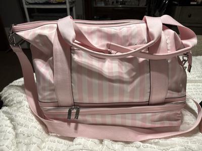 ☆Victoria's secret最新限定ストライプウィークエンダーバッグ Buy Weekender Bag, Heritage Stripe - Order Travel online
