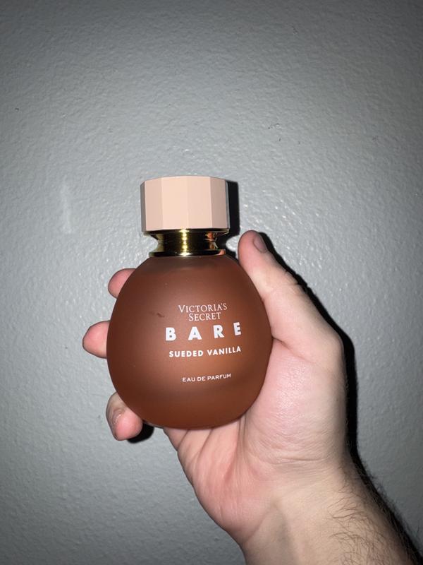 新品Victoria’s Secret BARE Sueded Vanilla Bare Sueded Vanilla オードパルファム 1.7 oz、1.7oz を購入する