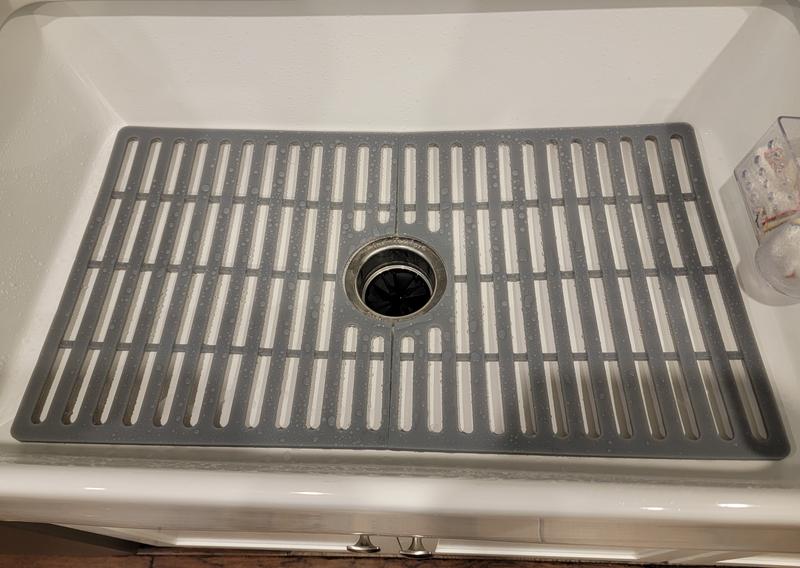 VIGO 27 L x 15 W Silcone Bottom Sink Grid for 30 in. Single Bowl