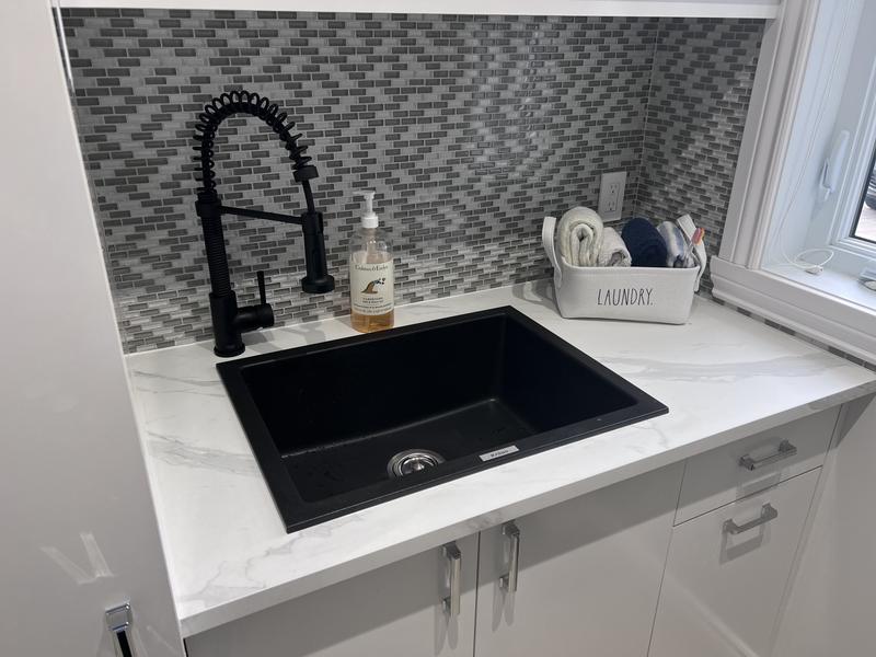 Laundry faucet