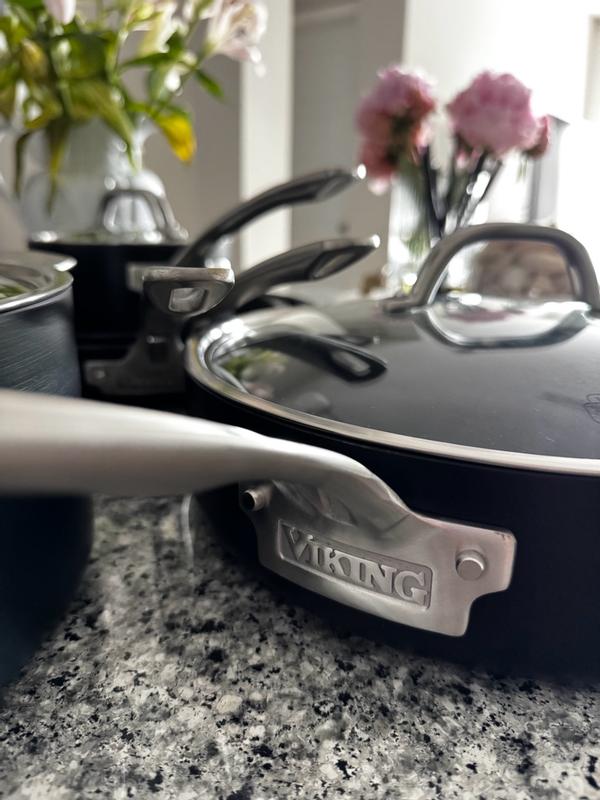 Viking Hard Anodized Nonstick 6-Quart Dutch Oven with Glass Lid