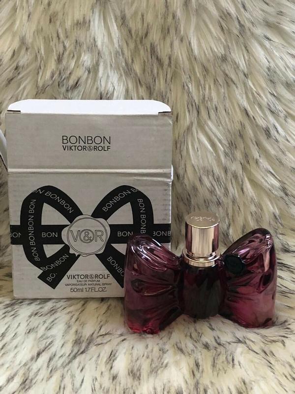 VIKTOR&ROLFヴィクター&ロルフ　ボンボンボディクリーム Viktor & Rolf Flowerbomb Bomblicious Body Cream1.36oz/40ml