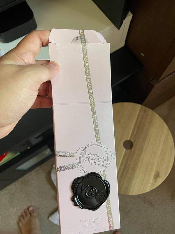 Viktor & Rolf Gift Box
