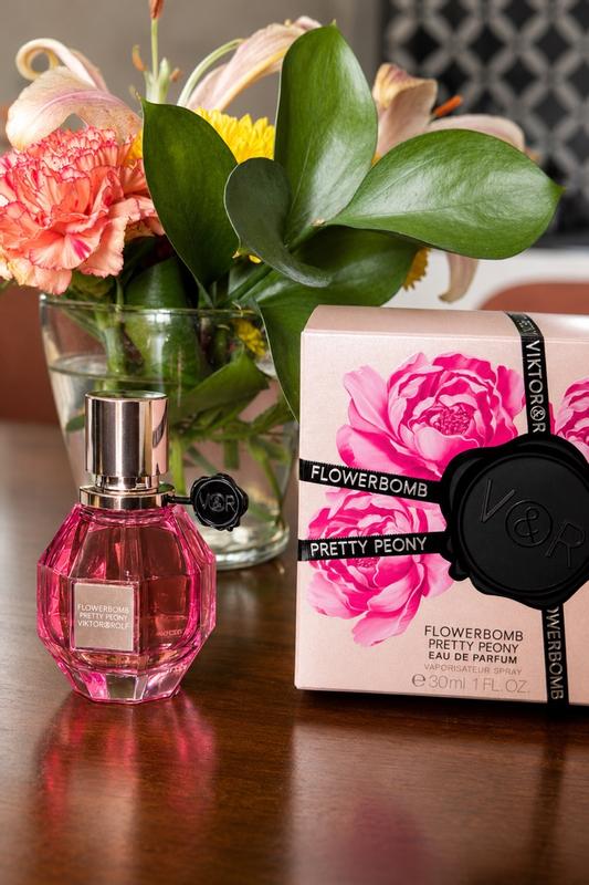 Flowerbomb Pretty Peony Perfume | Viktor&Rolf Fragrances