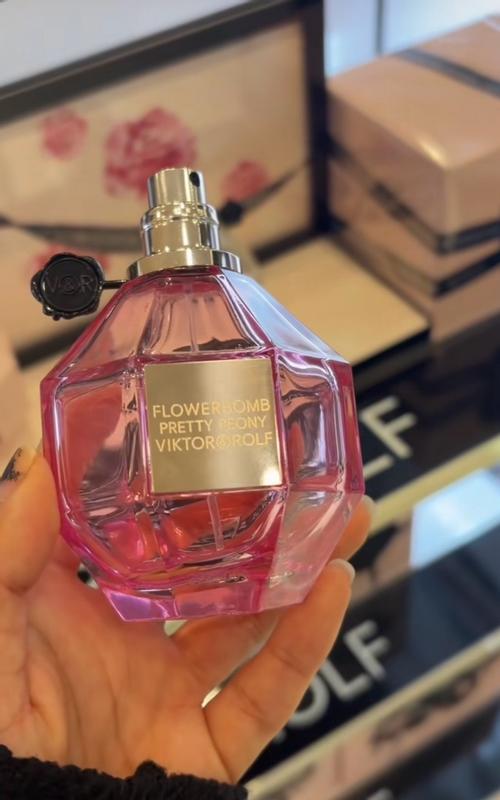 Flowerbomb Pretty Peony Perfume | Viktor&Rolf Fragrances