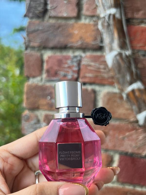 Viktor & Rolf 3-Pc. Flowerbomb Pretty Peony Eau De Parfum Gift Set