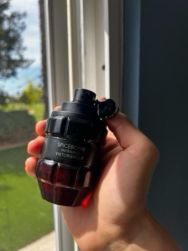 Viktor&Rolf Spicebomb Infrared Eau de Toilette 3.04 oz