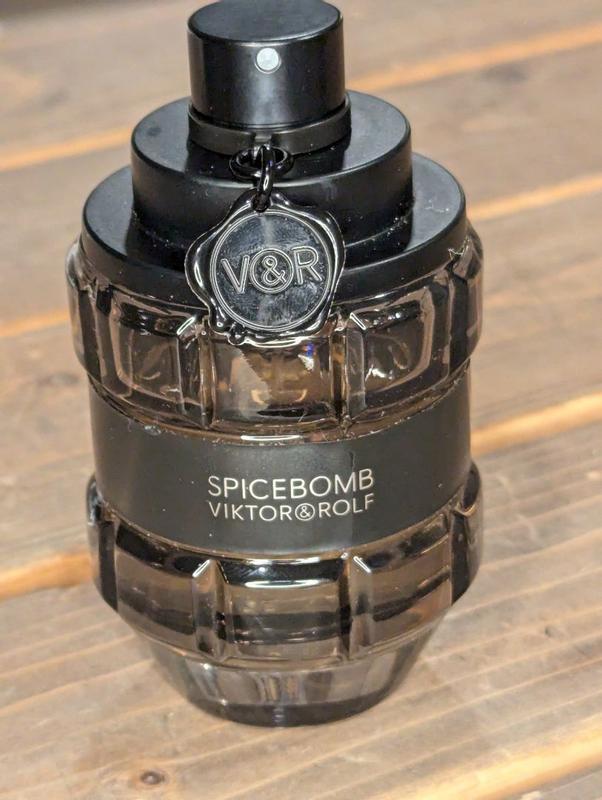 Spicebomb Eau de Toilette | Viktor&Rolf Official Site