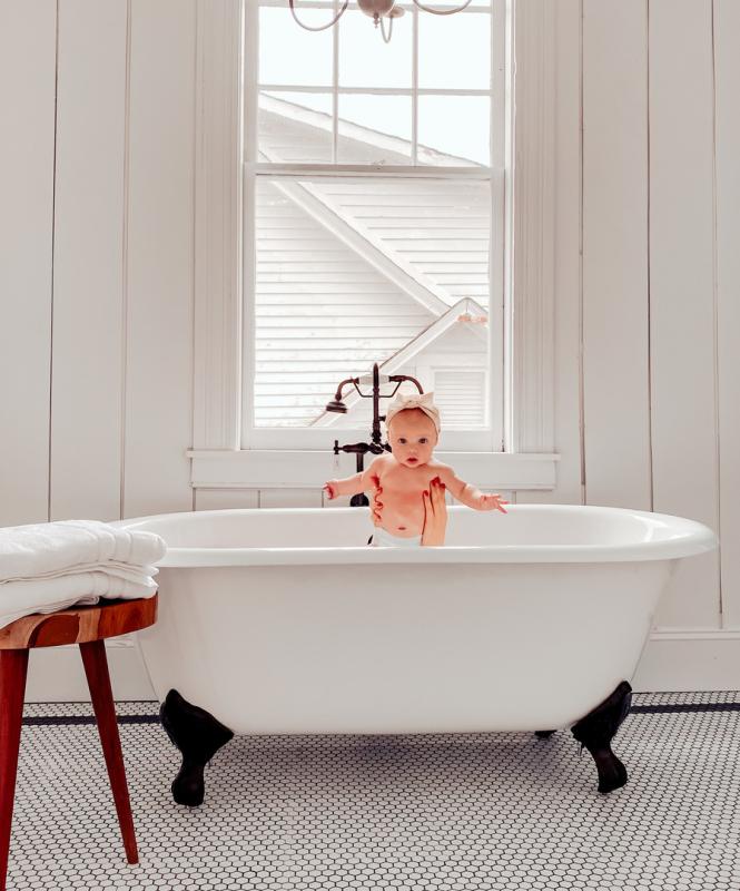 Baby deals clawfoot tub