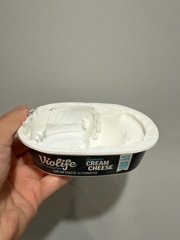 Supreme Cream Cheese Strawberry: Dairy Free | Violife