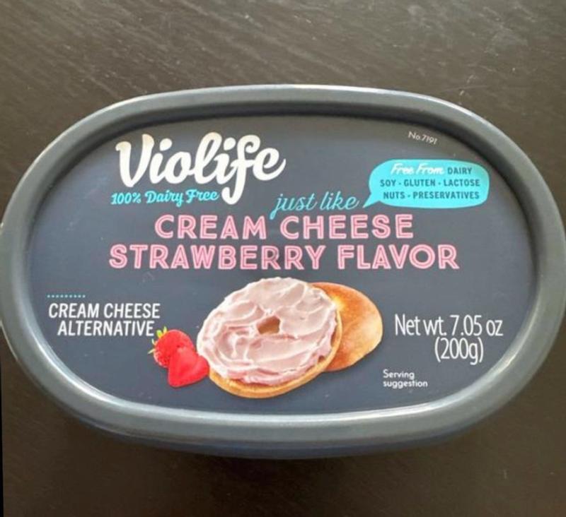 Supreme Cream Cheese Strawberry: Dairy Free | Violife