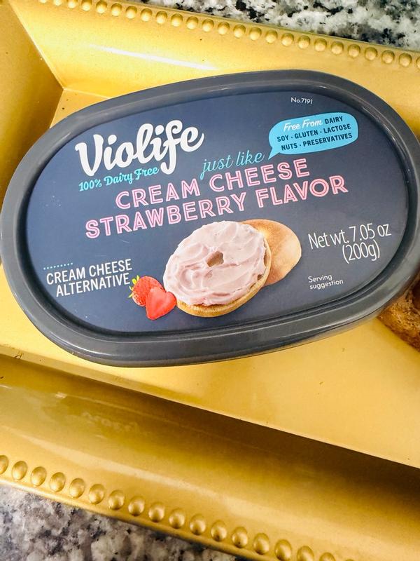 Supreme Cream Cheese Strawberry: Dairy Free | Violife