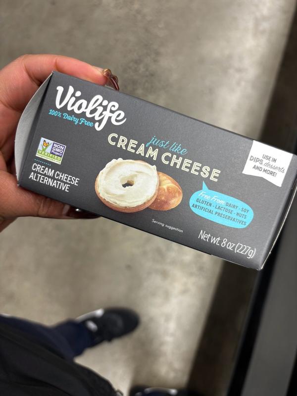 Supreme Cream Cheese Strawberry: Dairy Free | Violife