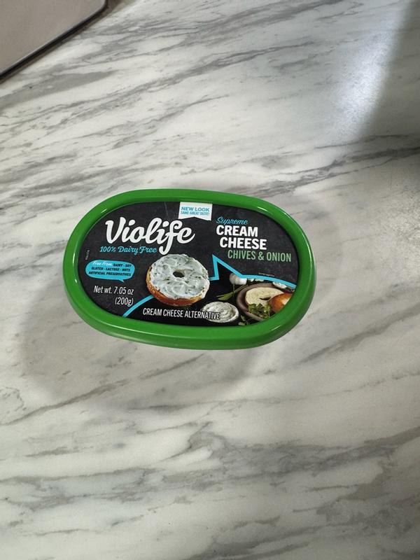 Supreme Cream Cheese Strawberry: Dairy Free | Violife