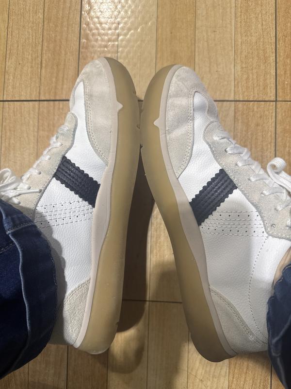 Customer photo for "Teacher who suffers with plantar fasciitis"
